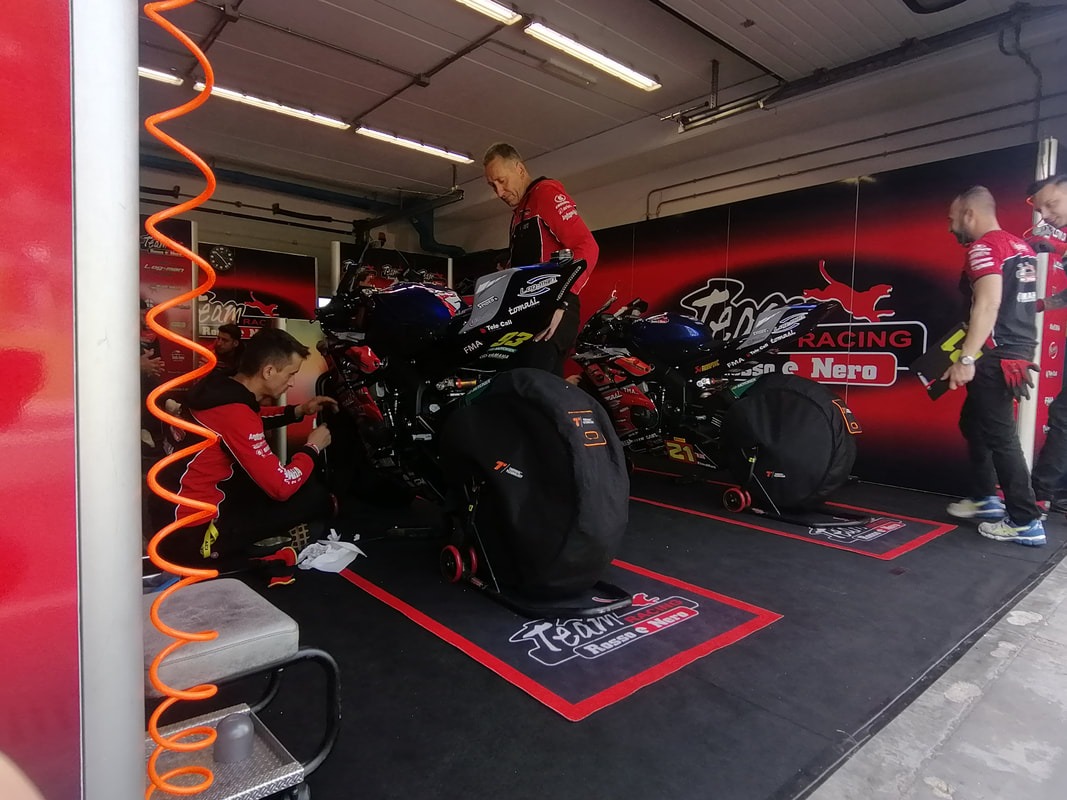 team-rossonero-4_orig